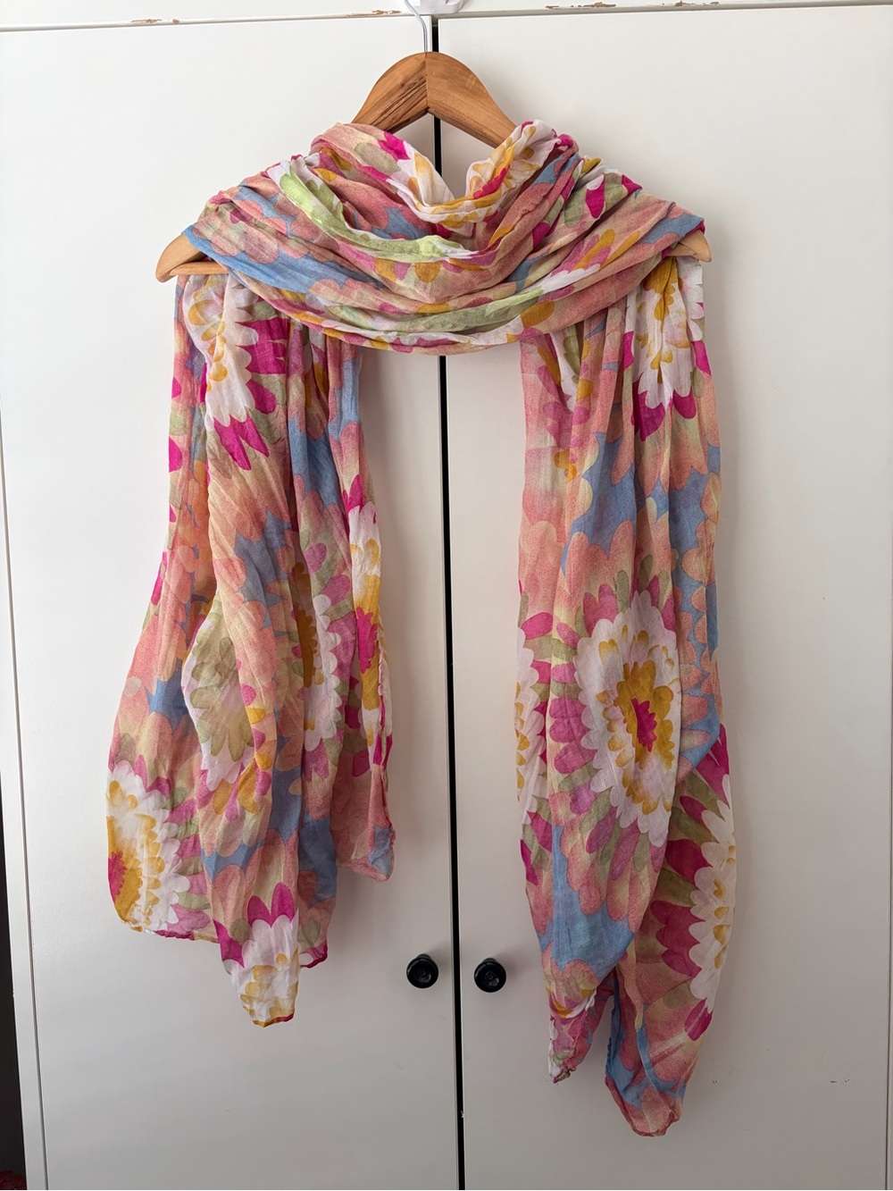 Lightweight Floral Multicolor Women's Scarf